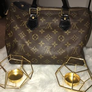 Authentic vintage Louis Vitton speedy 25